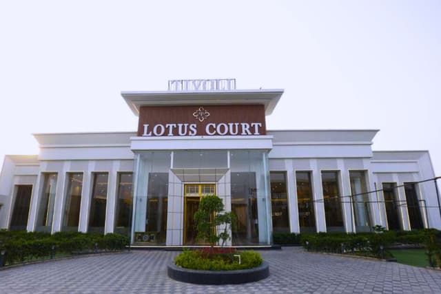 The Hoften Lotus Court