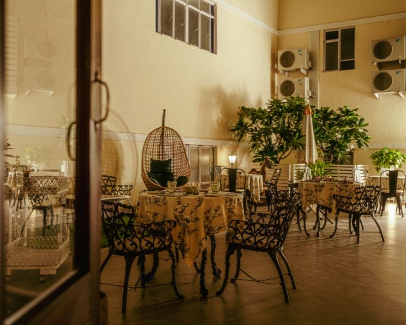 Dine