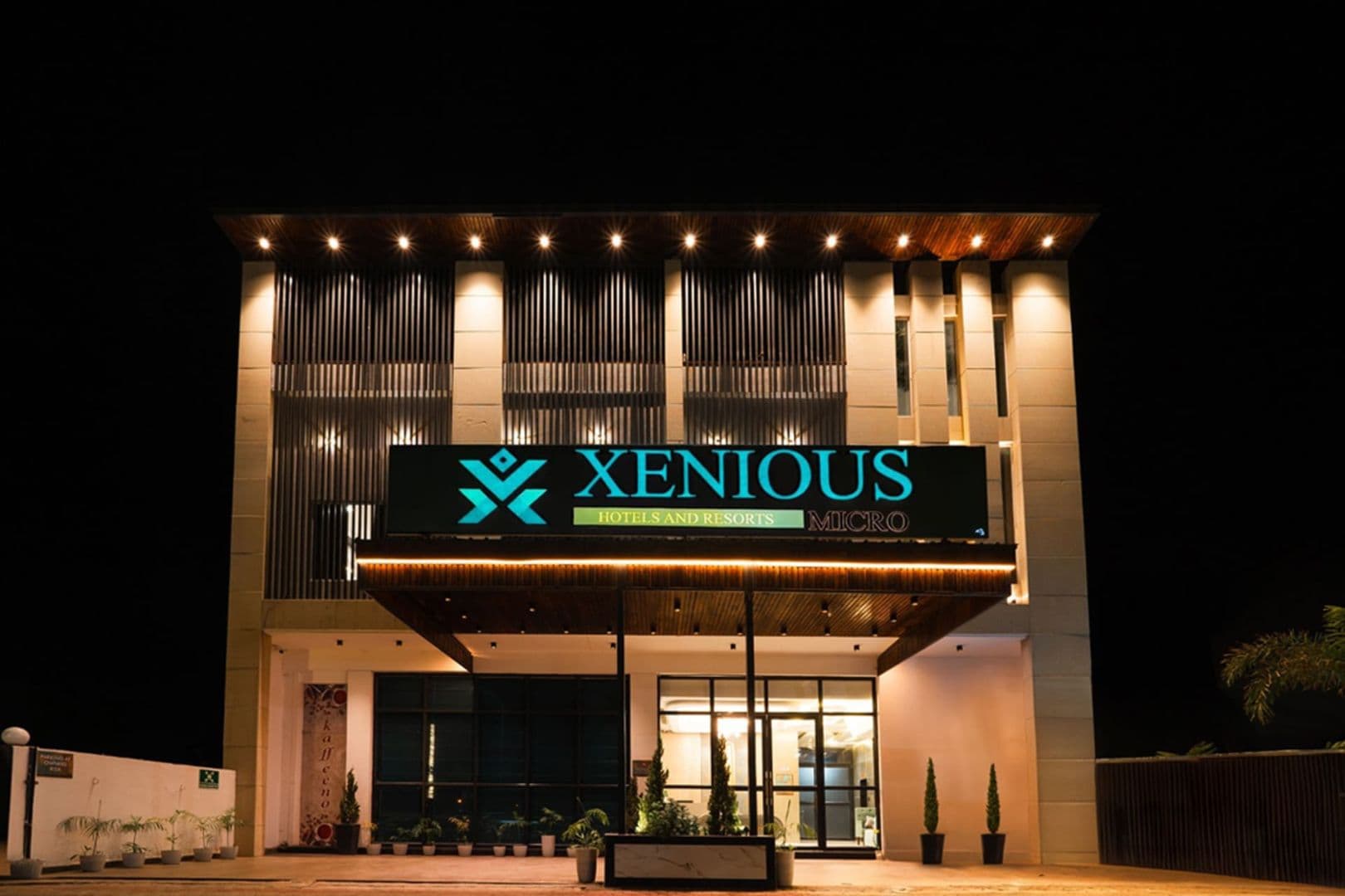 Xenious Micro - Hotel in Amritsar