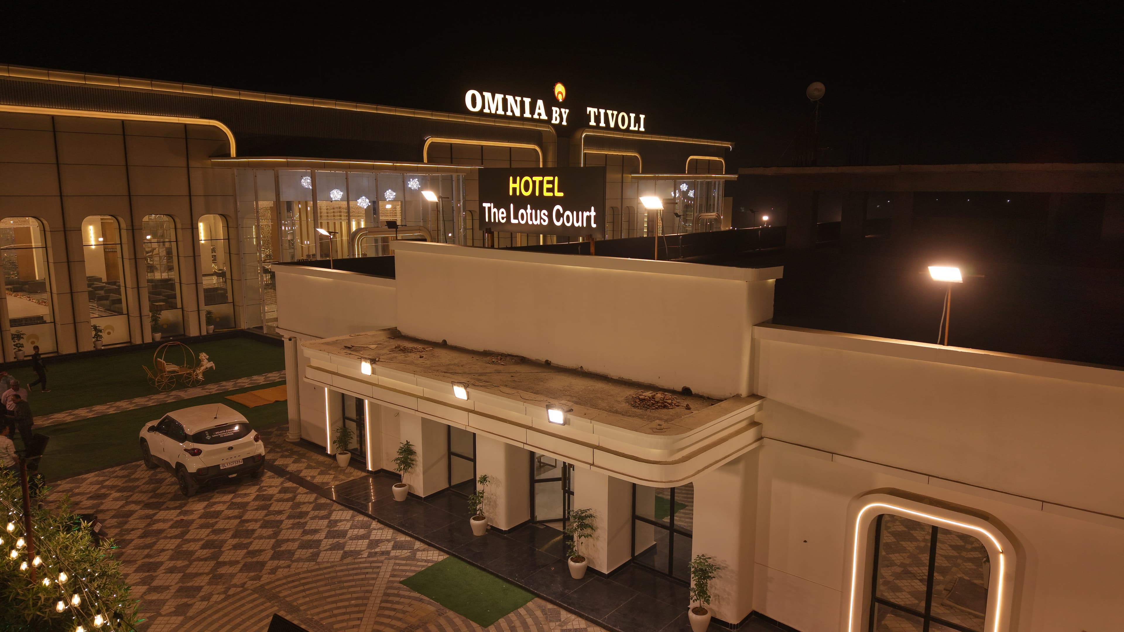 The Hoften Lotus Court - Hotel in Greater Noida