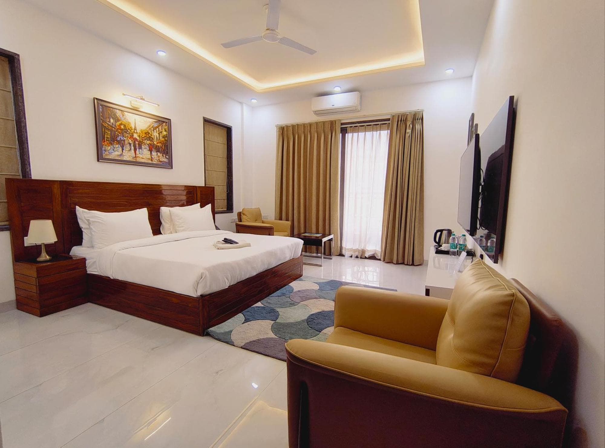 Executive Suite