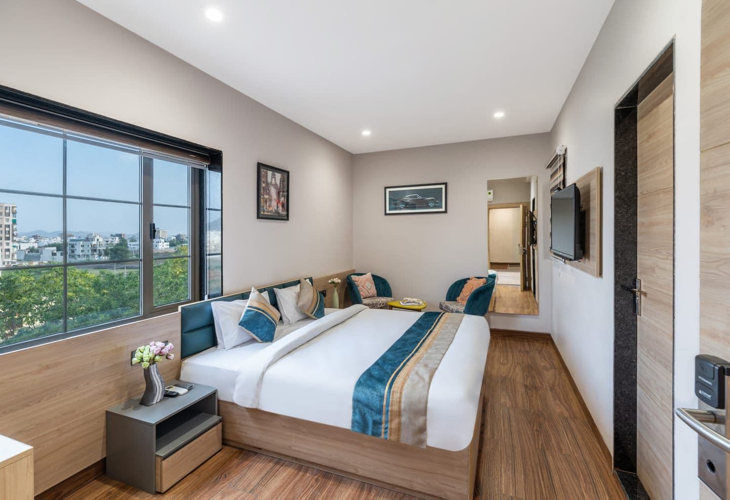 Executive Room