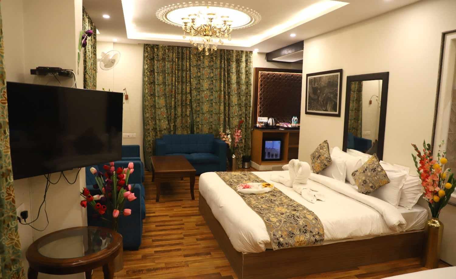 Suite Family Quad Room